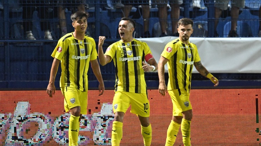 Victoria cu FCSB, doar o iluzie pentru Dinamo? „Jocul nu a fost slab, ci foarte slab” / „Kopic avea ochii ieşiţi din cap cum au caii când văd focul” | VIDEO EXCLUSIV