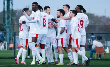 Dinamo - Young Boys Berna 2-0. ”Câinii” încep perfect anul