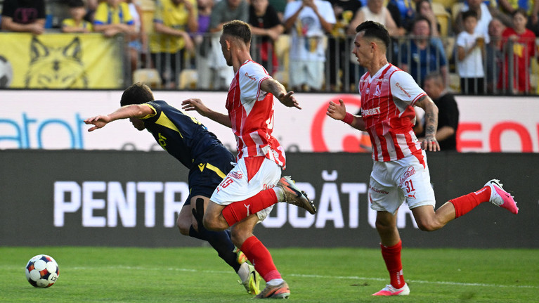 ”El era deja în cădere”. Raul Opruţ acuză penalty-ul care a adus victoria celor de la Petrolul