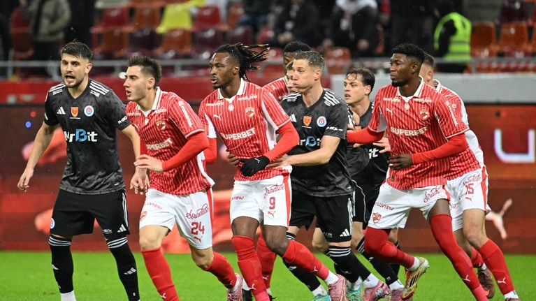 Bomba verii în SuperLiga! După Gnahore, încă un titular de la Dinamo ar putea semna cu FCSB: "Cine ştie"