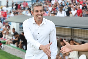 VIDEO | ”Lotul nostru nu este unul pentru titlu”. Nuno Campos o bate pe FCSB, dar face un anunţ care îi va supăra pe fani