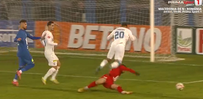 VIDEO ǀ Eroare uriaşă de arbitraj! Universităţii Craiova i-a fost refuzat un penalty clar cu Ocna Mureş