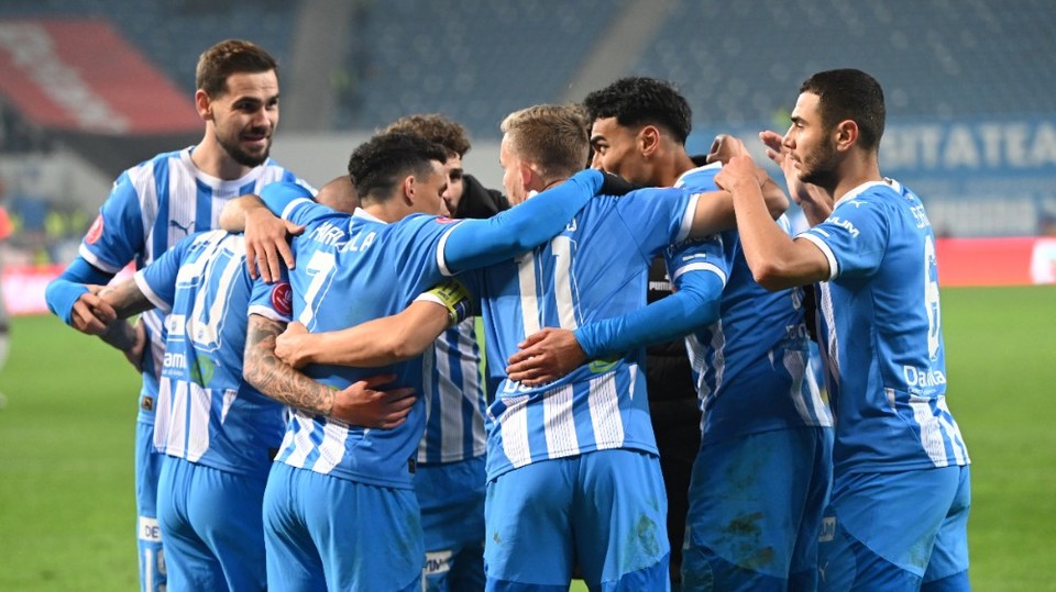 //i0.1616.ro/media/581/3142/38230/21852784/1/universitatea-craiova-fcsb-superliga-superbet-3-11-2024-4.jpg