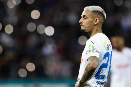 Ce se întâmplă cu Universitatea Craiova, după plecarea lui Mitriţă: ”Bă, de ce antrenorul echipei naţionale preferă pe unul care e accidentat de 6 luni de zile şi nu te bagă pe tine?” | VIDEO EXCLUSIV