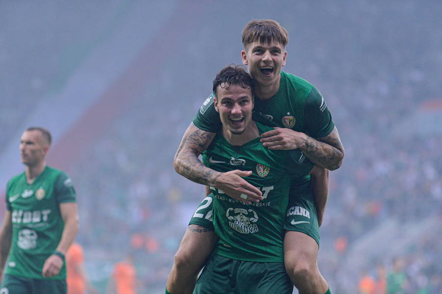 Atacant pentru Universitatea Craiova! Mihai Rotaru negociază cu un vârf de naţională