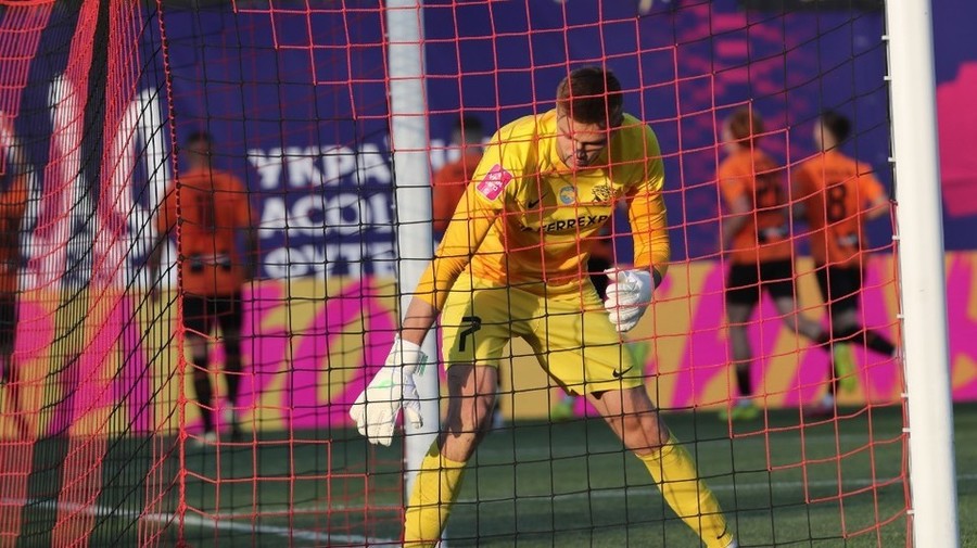 OFICIAL | Universitatea Craiova şi-a adus portar! E expert în apărat penalty-uri