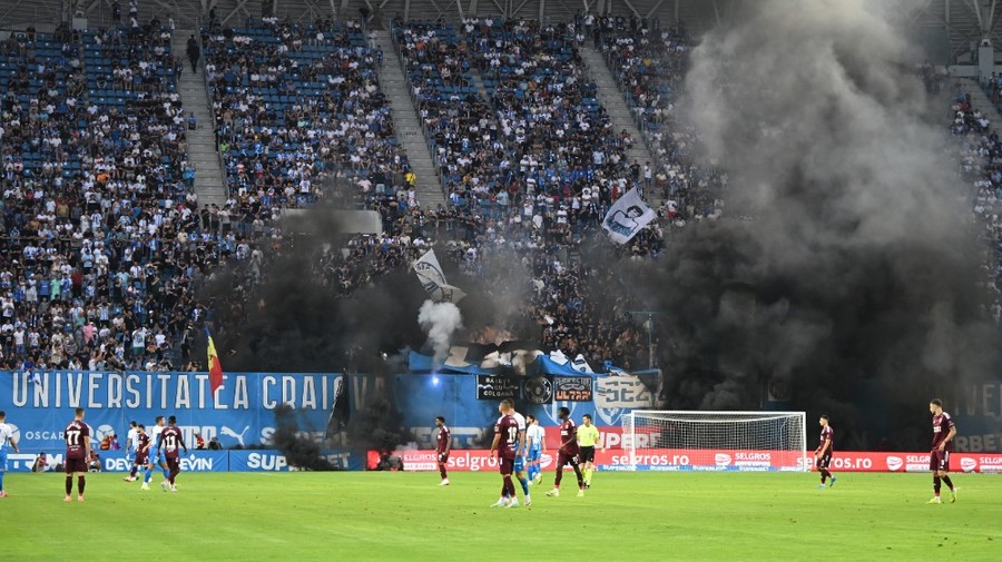 Universitatea Craiova riscă să joace un meci european cu sectoare închise