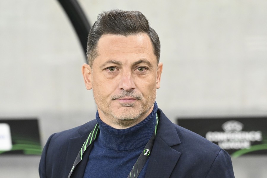 VIDEO |  ”N-aş spune că este o seară neagră”. Mirel Rădoi nu face o tragedie din eşecul cu Rakow