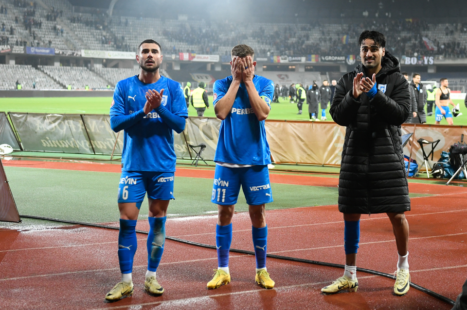//i0.1616.ro/media/581/3142/38230/22258594/1/fc-universitatea-cluj-universitatea-craiova-superliga-superbet-01-12-2025-1.jpg