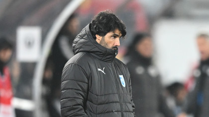 VIDEO | Continuă coşmarul la Craiova! Filipe Coelho a dezvăluit motivul pentru care Bancu nu a fost în lot cu Farul: „O să vedem”