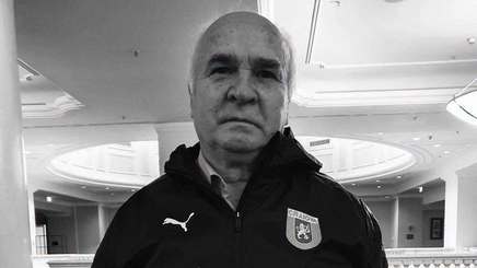 Craiova e în doliu! A încetat din viaţă fostul internaţional şi dublu campion cu Universitatea, Dumitru Marcu

