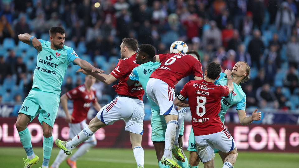 //i0.1616.ro/media/581/3142/38230/22684321/1/sc-otelul-galati-uta-arad-superliga-superbet-play-out-20-02-2026.jpg
