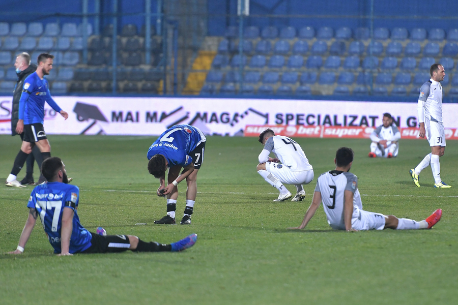 EXCLUSIV | Politica schimbată a Viitorului, analizată la Fotbal Look. De ce s-a limitat promovarea jucătorilor tineri? 