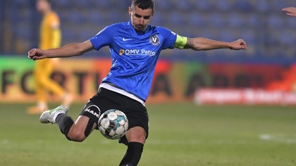 Romario Benzar, suspendat şi amendat, după eliminarea din meciul cu Hermannstadt