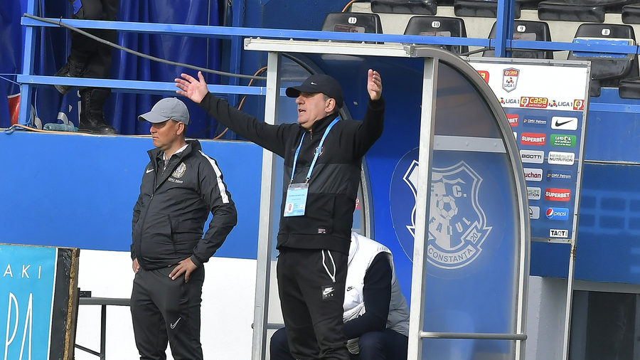 Gică Hagi, supărat pe un jucător. ”Nu trebuia să iasă!?”