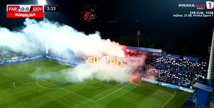 VIDEO ǀ Suporterii Farului au făcut spectacol pirotehnic la meciul cu Universitatea Craiova. Artificiile au fost în rolul principal