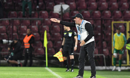 VIDEO | Momente cu scandal pentru Gică Hagi în Gruia. ”Ăsta e sportul! Întotdeauna unul este dezamăgit, celălalt e fericit!”