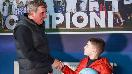 Farul i-a oferit o zi de neuitat micului fan ce a plâns la meciul cu Dinamo