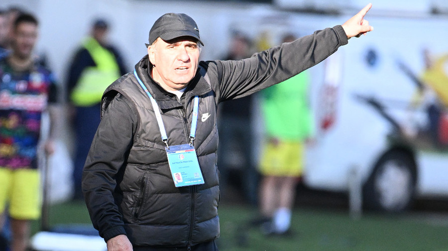 ”Mai are el momentele lui pe care nu le înţelegem”. Gică Hagi, reacţie fermă despre vedeta sa