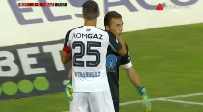 VIDEO | Debut nefericit pentru Albert Popa. Tânărul portar al Mediaşului a luat trei goluri în primele 25 de minute, toate după greşeli personale