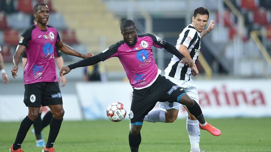 „Poate fi considerată şi asta o performanţă în perioada asta”. Veteranul singurei echipe fără cazuri de Covid din Casa Liga 1 explică cum s-a putut realiza performanţa