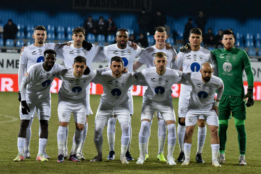 9 fotbalişti de la Gaz Metan, liberi de contracte! Suporterii medieşeni au anunţat jucătorii care au reziliat contractele 
