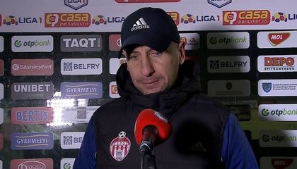 Robert Ilyes, atac la arbitraj, după meciul cu Viitorul. ”Am luat şi un gol din offsaid, dar per total am meritat acest punct"