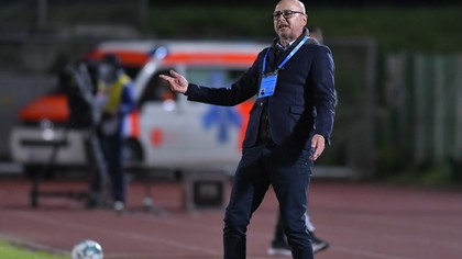 Leo Grozavu vrea să rămână la Sepsi, dar nu şi-a prelungit contractul. "Pleacă Conte, Iordănescu, Zidane, toţi antrenorii... ce contează dacă pleacă şi Grozavu?"