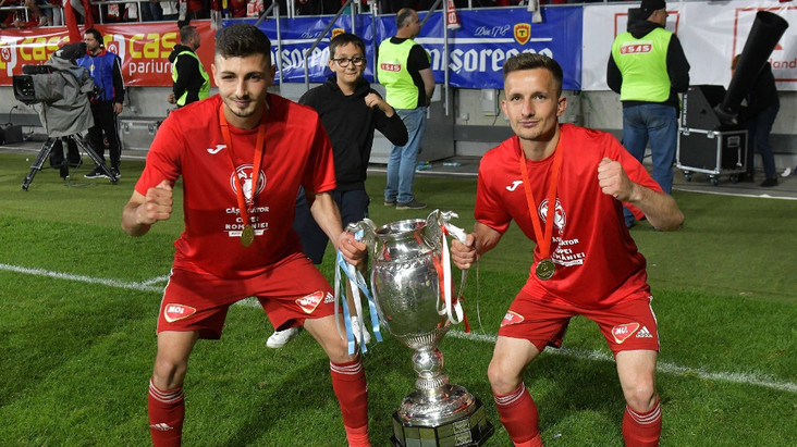 VIDEO | Ştefănescu visează la un nou trofeu cu Sepsi. ”Sperăm să păstrăm Cupa”