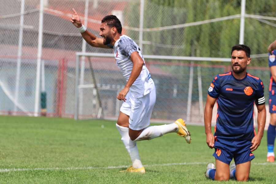 Sepsi a pus ochii pe unul din golgheterii ligii secunde