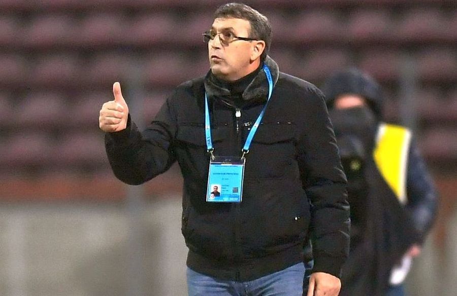 Eugen Neagoe nu este interesat de problema carantinării celor de la FCSB. ”Nu vreau să comentez, bravo lor, dacă au reuşit să dribleze DSP-ul, sunt de felicitat”