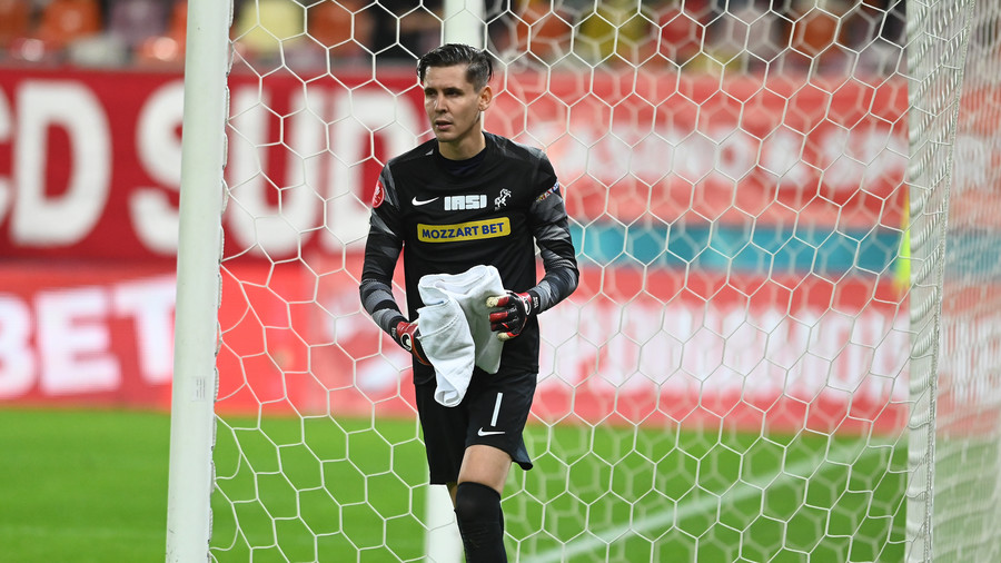 VIDEO | ”Am început să ne cunoaştem şi au venit şi rezultatele”. Silviu Lung Jr nu a avut prea mult de lucru cu Dinamo