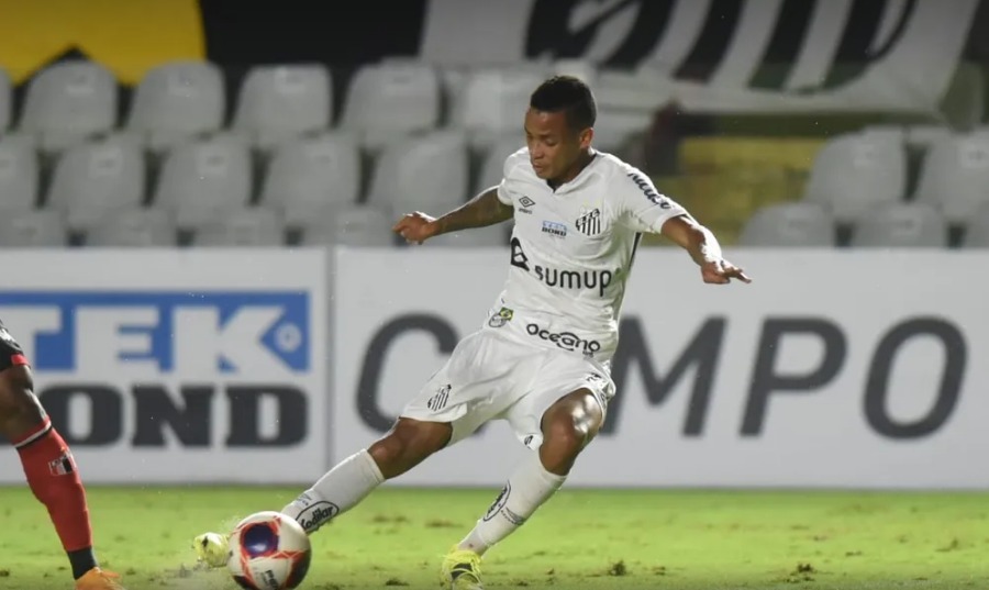 Poli Iaşi i-a găsit înlocuitor lui Luis Phelipe! Un brazilian care nu a mai marcat de trei ani vine să îmbunătăţească atacul