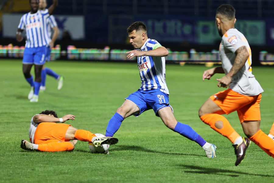 Fără milă! Nu l-a menajat deloc pe căpitanul lui Poli Iaşi, după retrogradarea ruşinoasă: „Nu se poate să faci aşa ceva” | VIDEO EXCLUSIV