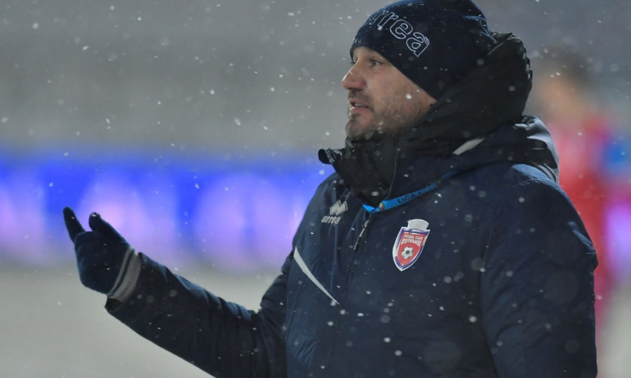 Marius Croitoru, atac fără menajamente la adresa arbitrajului. ”Ar trebui să intre în vestiar să vadă cum plâng şi cum suferă jucătorii mei în vestiar! Ce să le spun acum?
