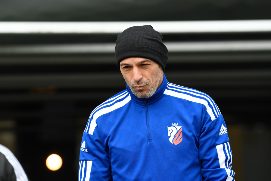 VIDEO | ”Este posibil să am o retrogradare în CV, dar mă motivează credinţa”. Bogdan Andone îşi păstrează optimismul