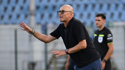 ”Ne-am împărţit perioadele de dominare”. Leo Grozavu nu e pe deplin mulţumit de startul de sezon