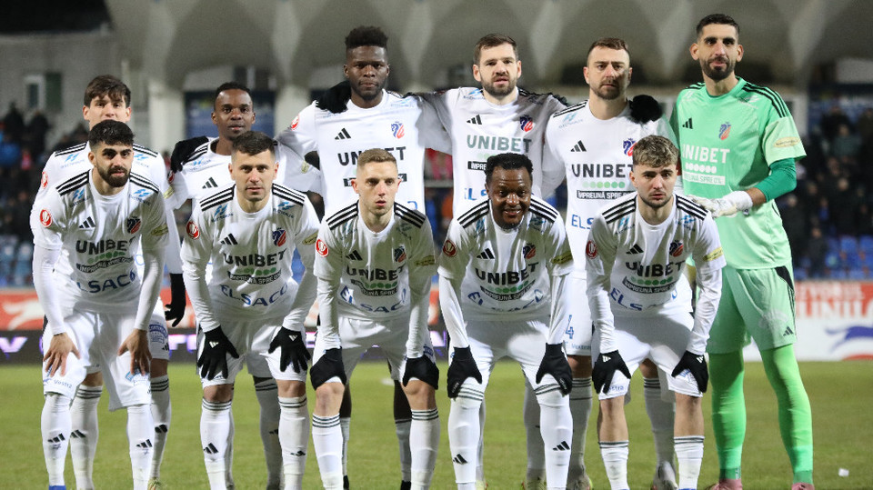 //i0.1616.ro/media/581/3142/38237/22367757/1/fc-botosani-fc-universitatea-cluj-superliga-superbet-20-02-2026.jpg