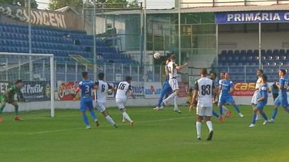 VIDEO: Spectacol în derby-ul Ilfovului. FC Voluntari – Academica Clinceni 3-3. Oaspeţii au rezistat, după ce au jucat fără 12 jucători şi cu un antrenor de conjunctură