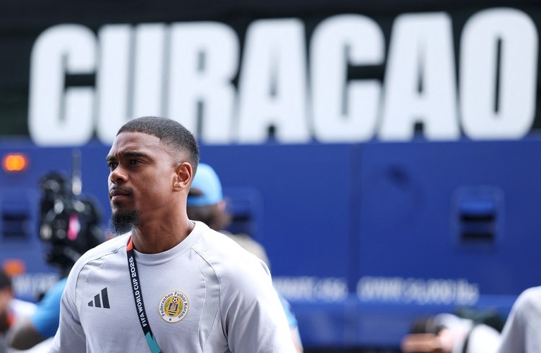 Godfried Roemeratoe, internaţional din Curacao ce a jucat la CM 2026, a semnat în Superliga