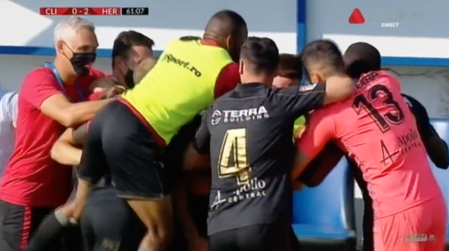 VIDEO | Clinceni - Hermannstadt 0-2. Echipa lui Ruben Albes rupe tot în play-out şi urcă pe locul al doilea