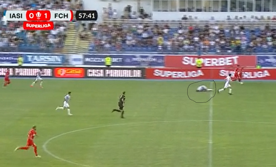 VIDEO ǀ Hermannstadt înscrie cu Poli Iaşi, dar moldovenii aveau un jucător căzut la mijlocul terenului. Sibienii au fost acuzaţi de lipsă de fair-play