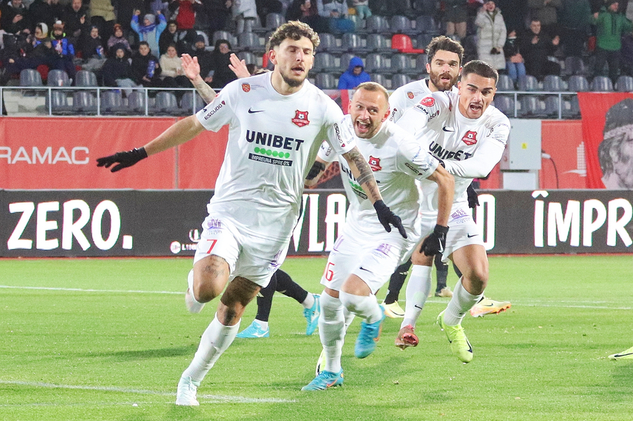 Doi jucători vor pleca de la Hermannstadt! Anunţul făcut de conducerea echipei din Sibiu