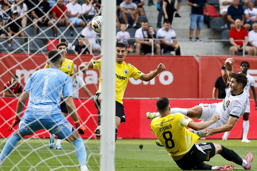 Golul începutului de sezon în Superliga: „Luminoasă pasă! Nu toată lumea poate să dea aşa” | VIDEO EXCLUSIV