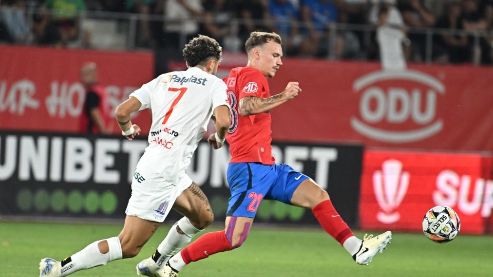 //i0.1616.ro/media/581/3142/38239/22224565/2/fc-hermannstadt-fcsb-superliga-superbet-25-08-2024-1.jpg