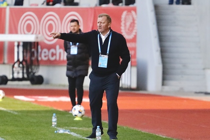 VIDEO | ”Asta e viaţa antrenorului”. Dorinel Munteanu, discurs empatic despre Ianis Zicu