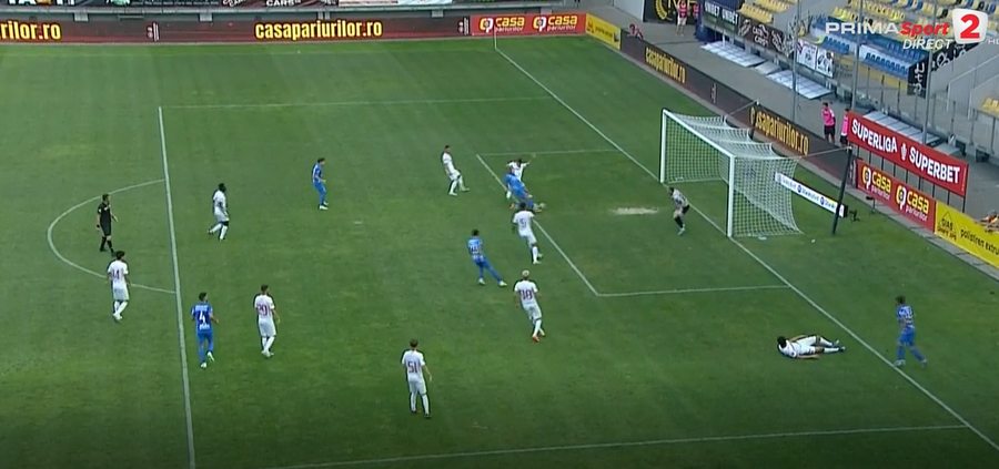 VIDEO | Neguţ de la Chindia Târgovişte a oferit ratarea etapei. Atacantul nu a putut marca din câţiva metri