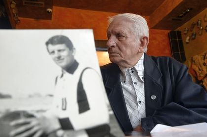 Doliu în fotbalul românesc! A murit Remus Câmpeanu. Legenda lui U Cluj avea 82 de ani