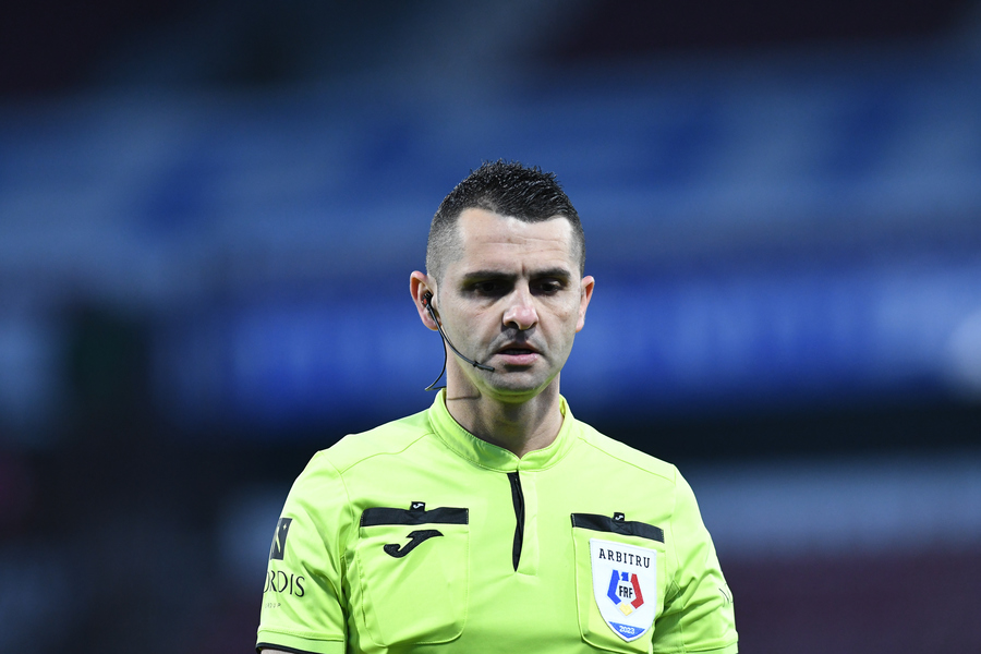 Au fost aleşi arbitrii meciurilor Universitatea Cluj – Rapid şi Poli Iaşi - FC Hermannstadt