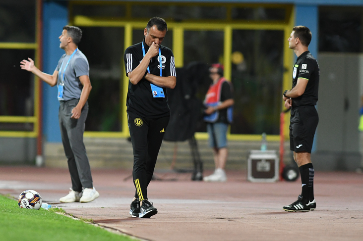 EXCLUSIV VIDEO | Antrenorul are zilele numărate la formaţia din Superliga! ”Asta mi se pare jenant, o umilinţă” 
